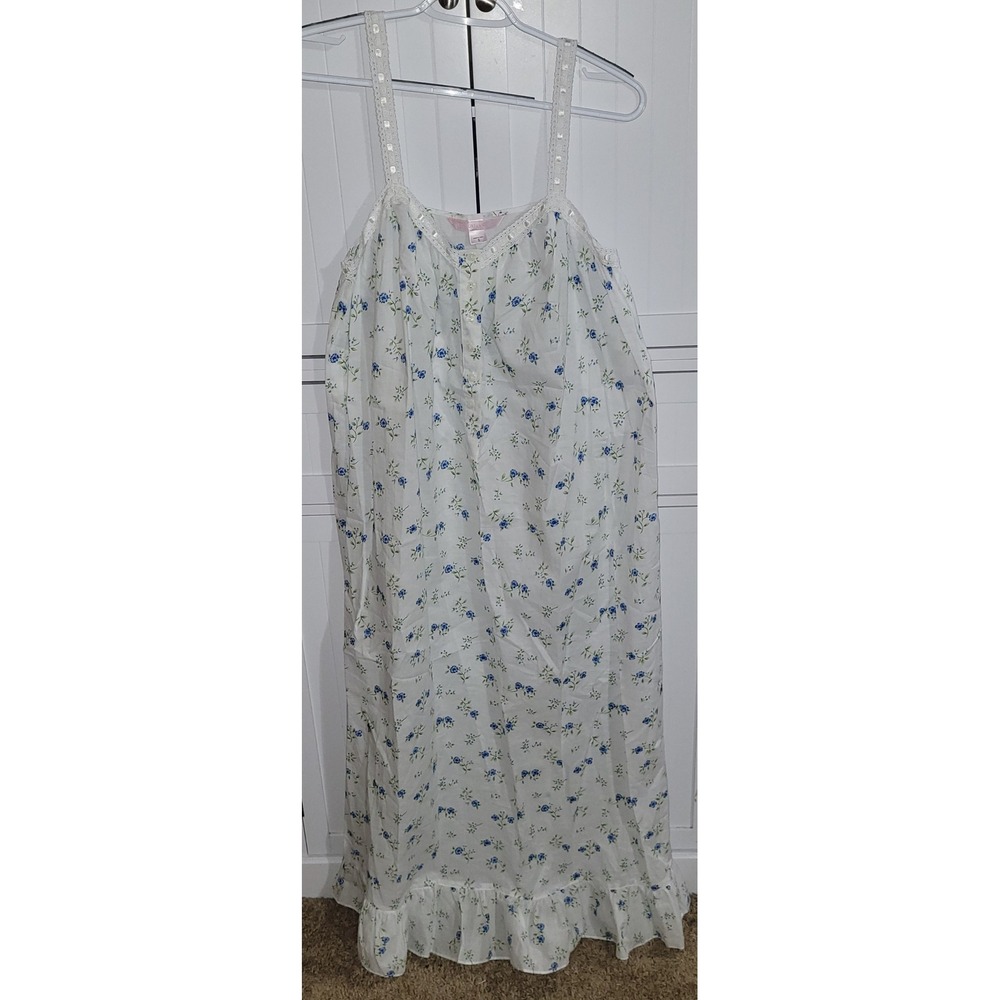 Victoria's Secret White Blue Floral Eyelet Lace Ruffle Hem Nightgown Small y2k